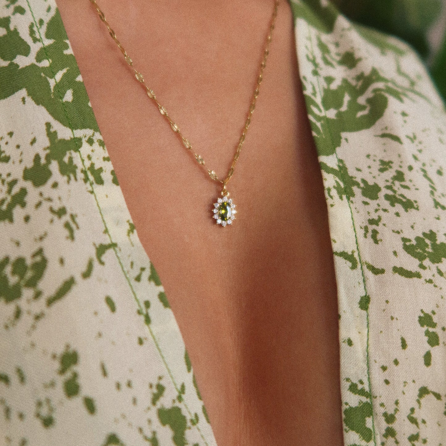 Dainty Gemstone Flower Necklace